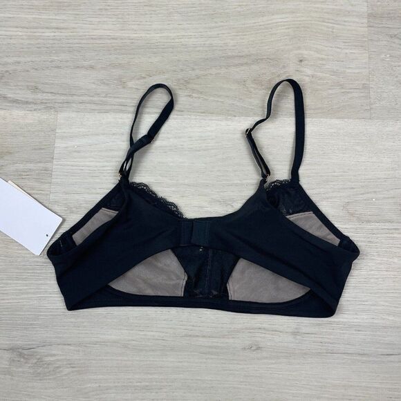 True & Co Soft Lace Bralette 36B Black Wireless Adjustable Straps 14828 001 - Picture 3 of 5